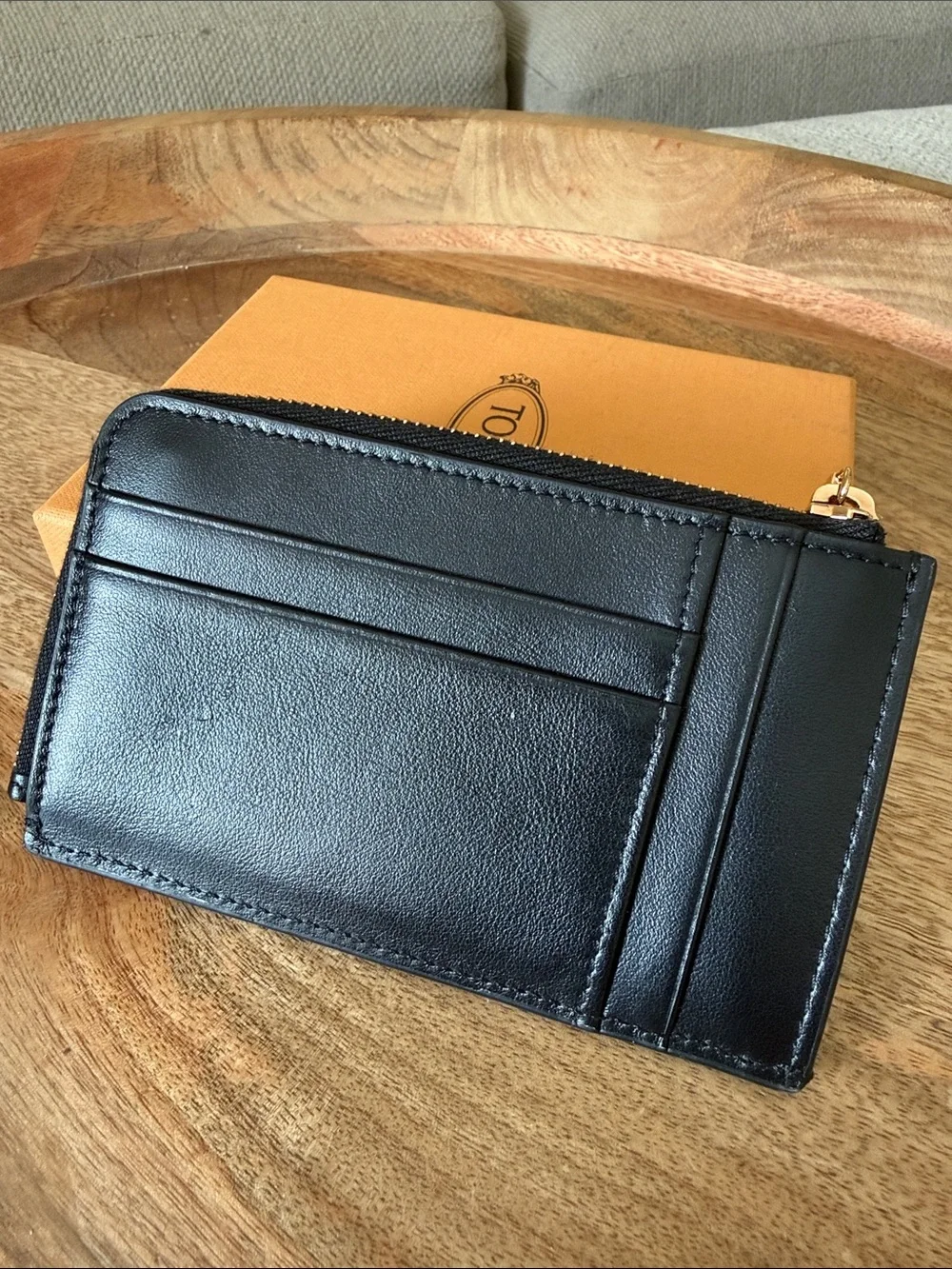 Tod’s zip card holder
